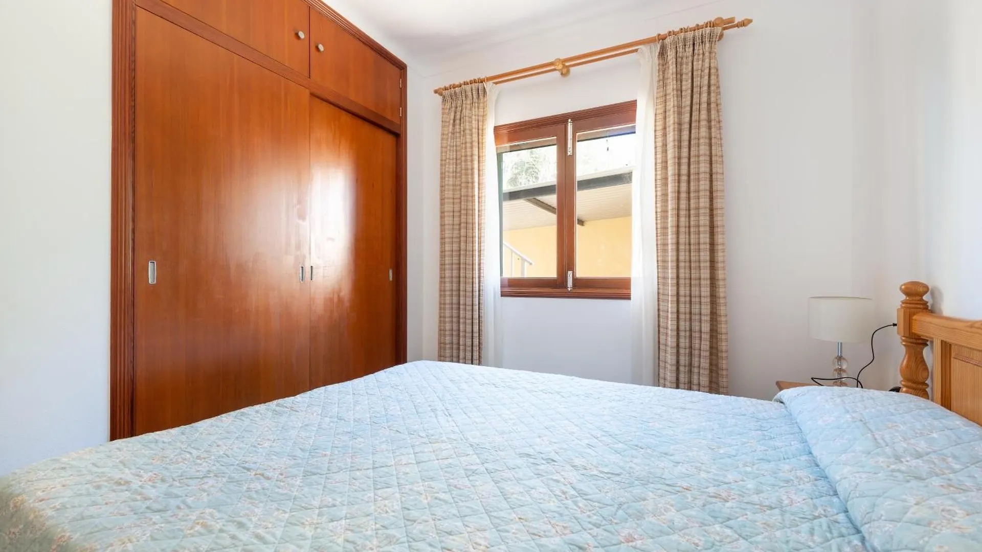 Amplia Villa En Mallorca Con Jardin, 4 Dormitorios Y Zona Bbq Cerca Del Mar En Portocolom Portocolom   Portocolom (Mallorca)