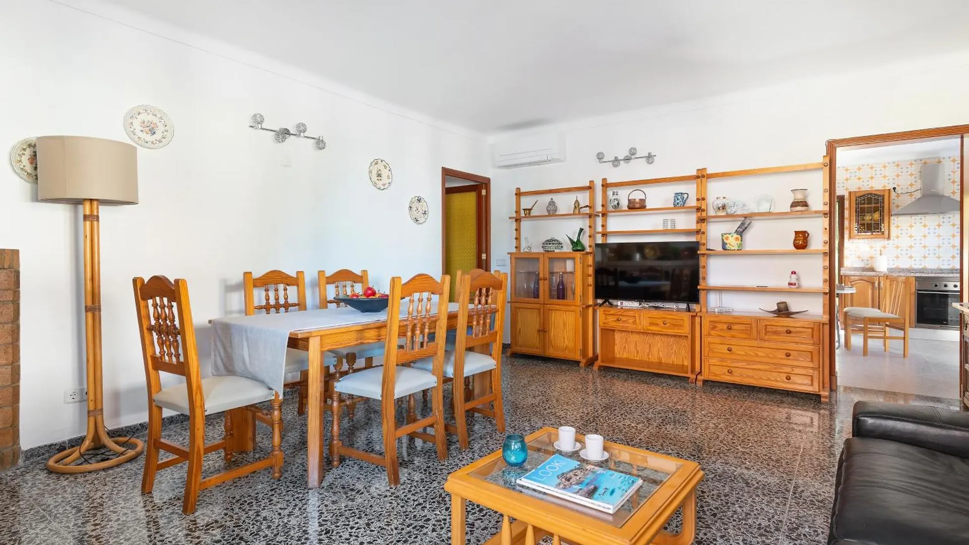 Amplia Villa En Mallorca Con Jardin, 4 Dormitorios Y Zona Bbq Cerca Del Mar En Portocolom Portocolom  Spagna
